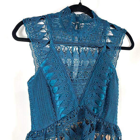 Self-Portrait Guipure Lace Mini Dress Teal Tiered Sleeveless Teardrop Sz 2 - Picture 6 of 16